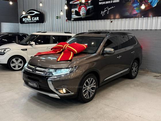MITSUBISHI OUTLANDER 2.2 4X4 16V DIESEL 4P AUTOMÁTICO MITSUBISHI OUTLANDER 2.2 4X4 16V DIESEL 4P AUTOMÁTICO